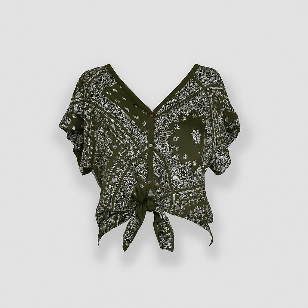 Chemise Courte Femme à Motif Bandana – Style Bohème Chic