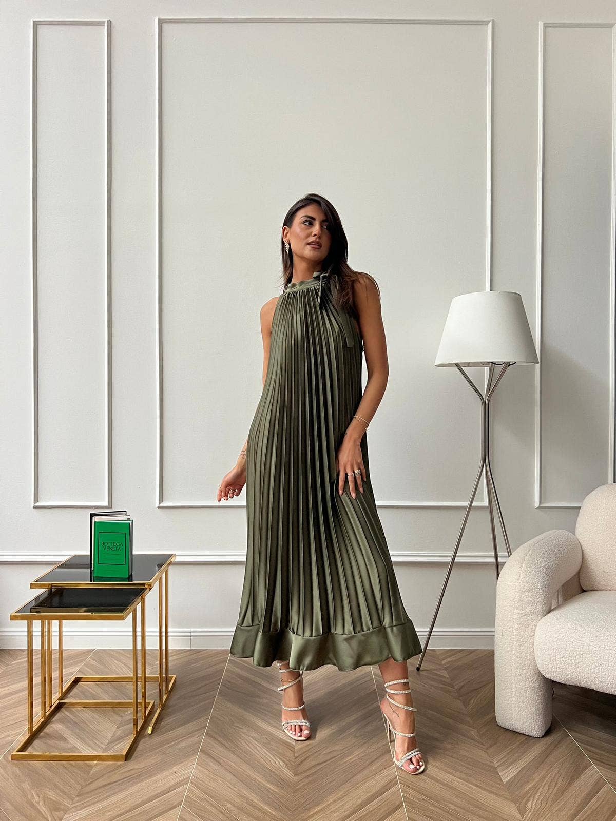 7207/61118 Robe longue plissée: Kaki / Taille unique