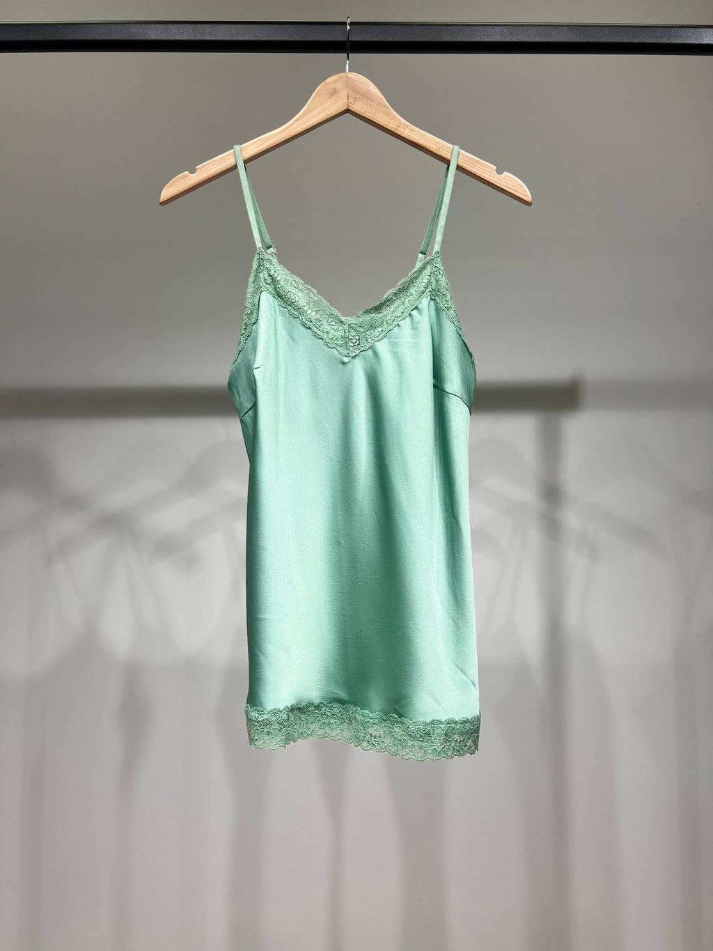 Débardeur Dentelles Satiné Bretelle Ajustable Dos Élastique: Vert Aqua